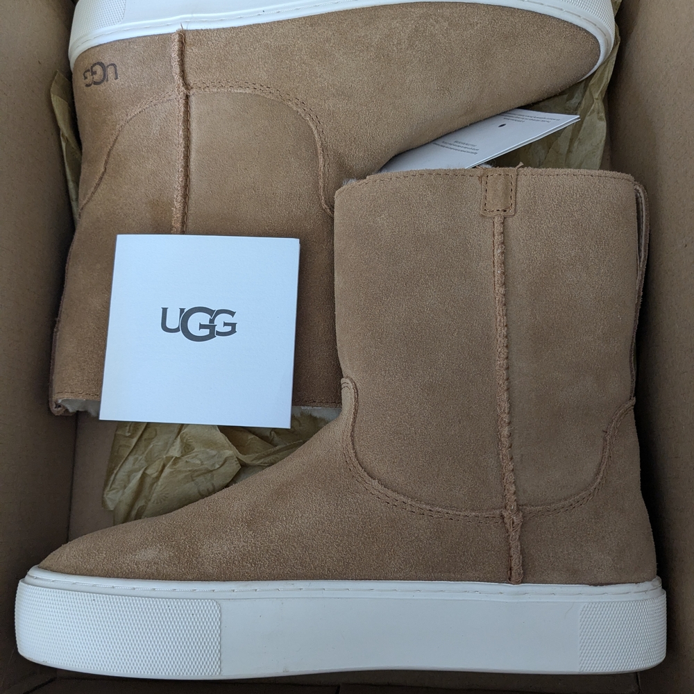 UGG Women's Brown Suede Winter Boots